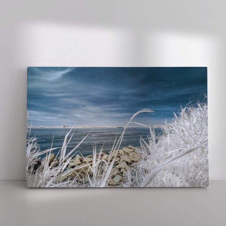 Barendrecht: doorkijkje naar de Oude Maas